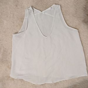 white armless chiffon tank top crop blouse